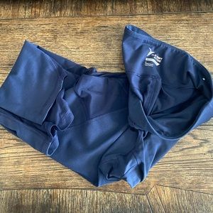 Blue Navy Old Navy Medium Capri Leggings